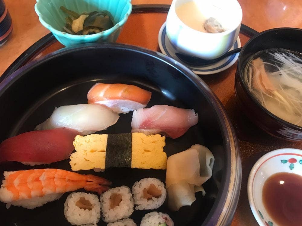 海鮮酒房 浜膳