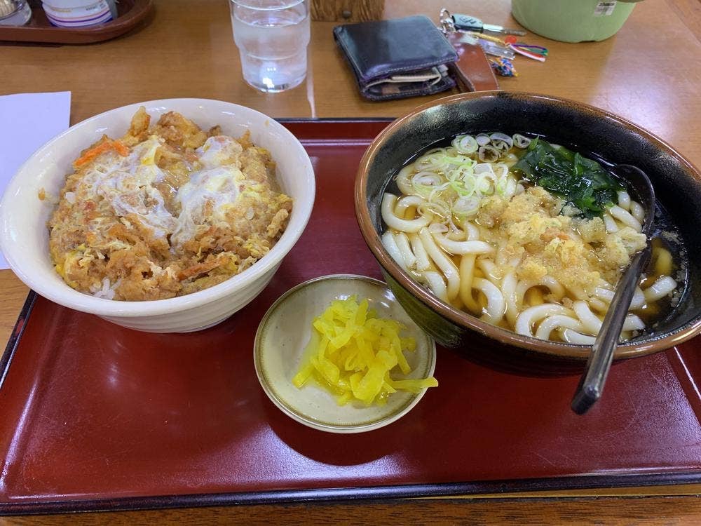 山田うどん 伊勢崎バイパス店
