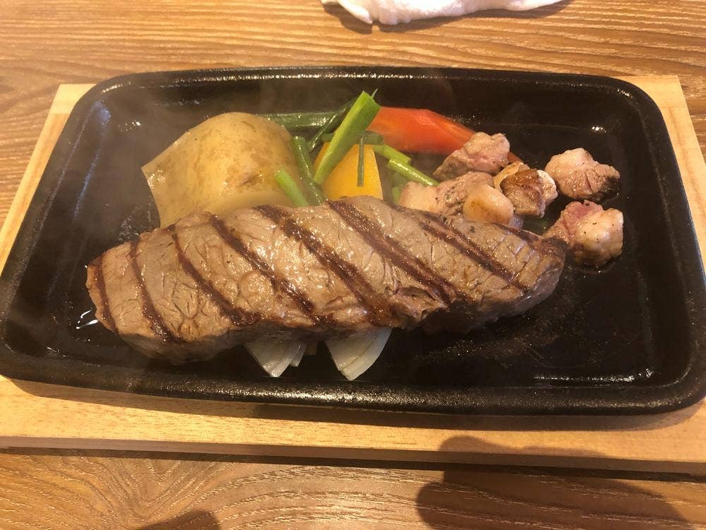 和鉄板 菱屋