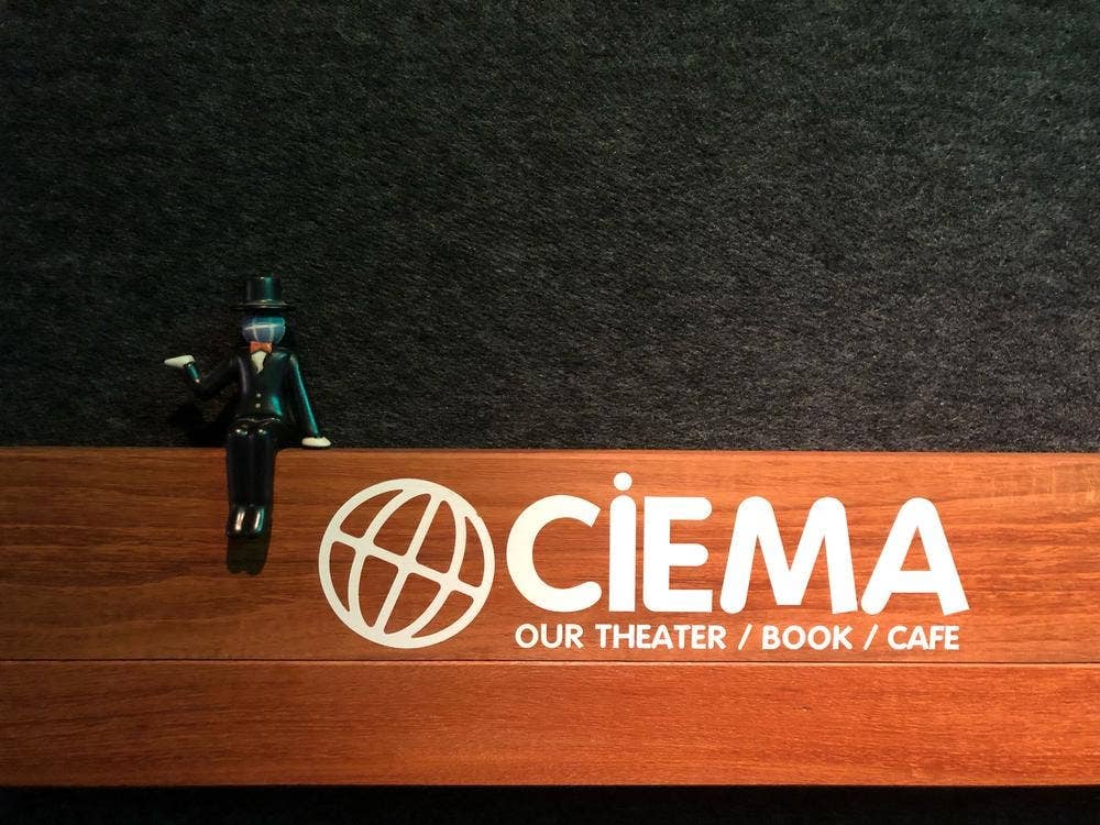 cafe CIEMA