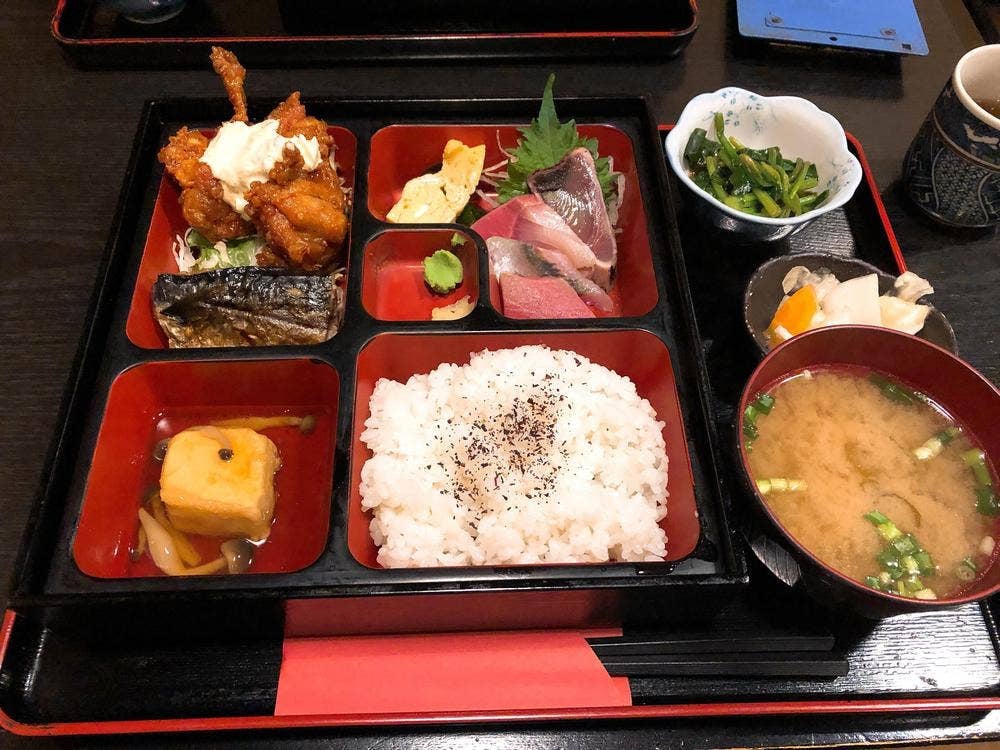 遊酔食市場 勢 鴨居店