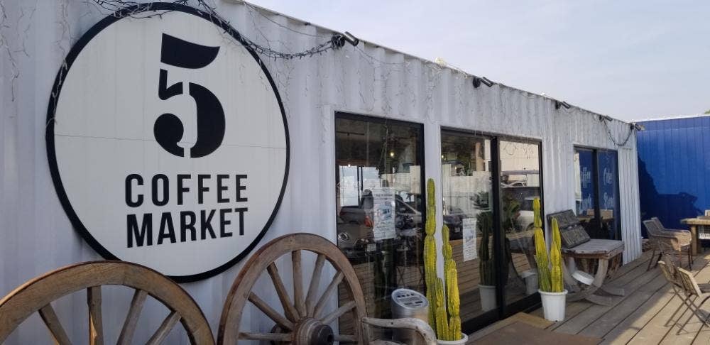 5 COFFEE MARKET