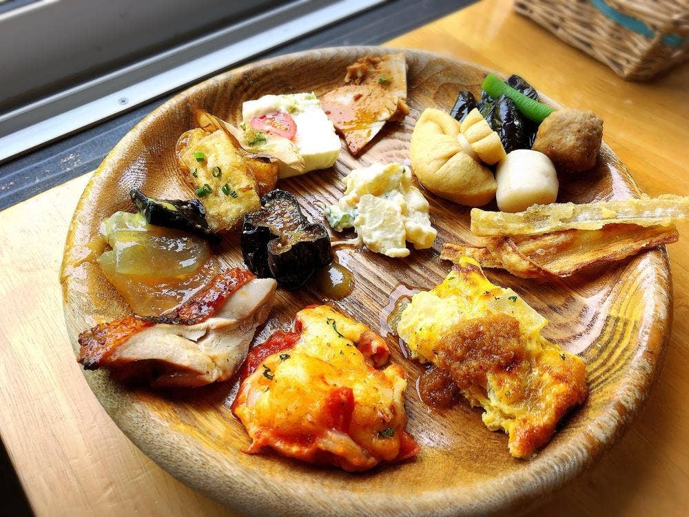 鶏と野菜のバイキングレストラン 農