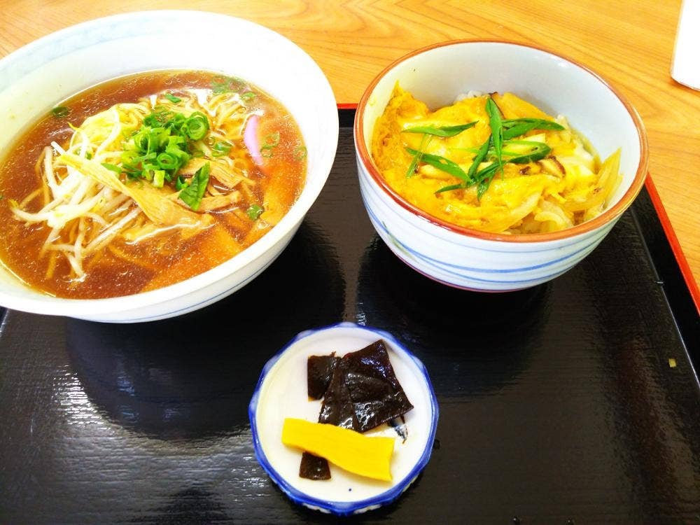 松阪食堂