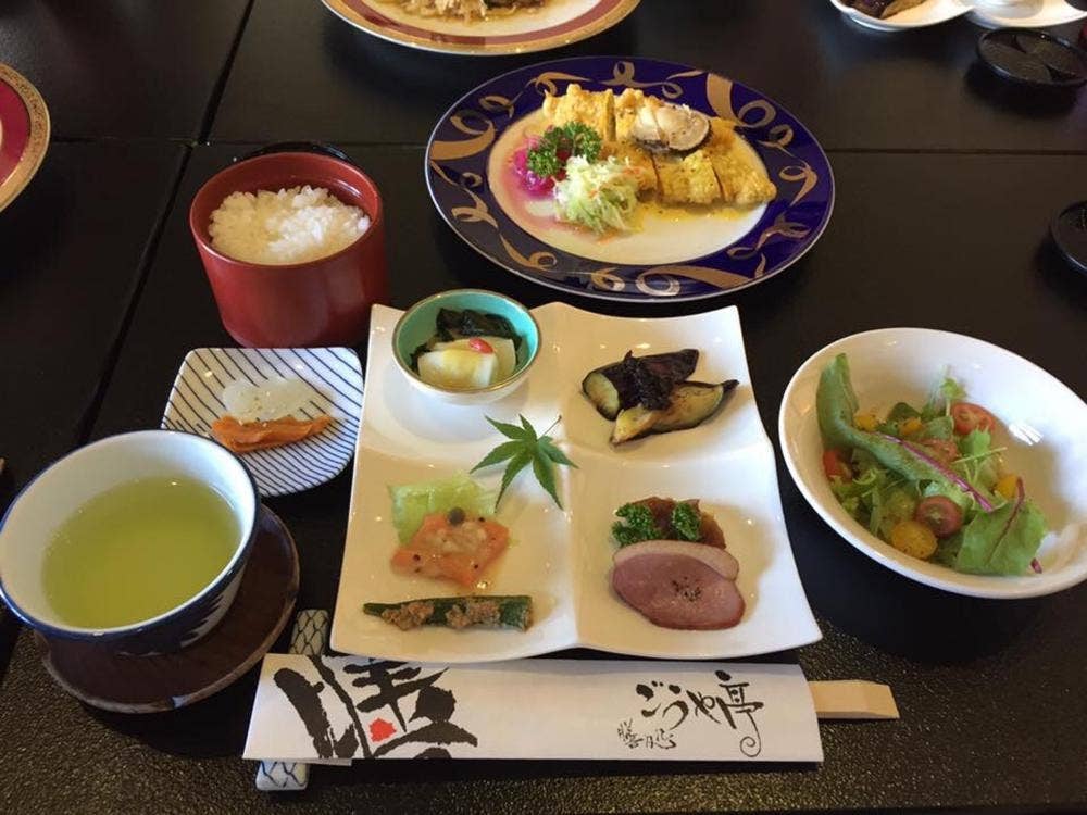ごうや亭