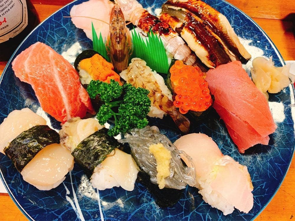 松栄鮨本店
