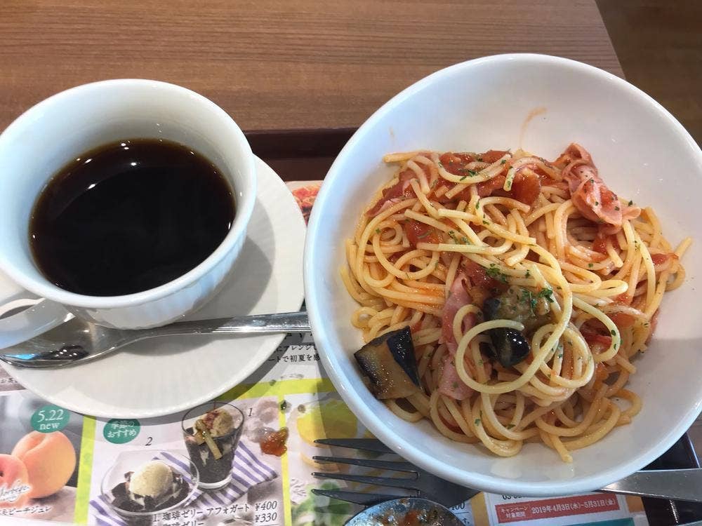 カフェ・ド・クリエ 田町駅東口なぎさテラス店