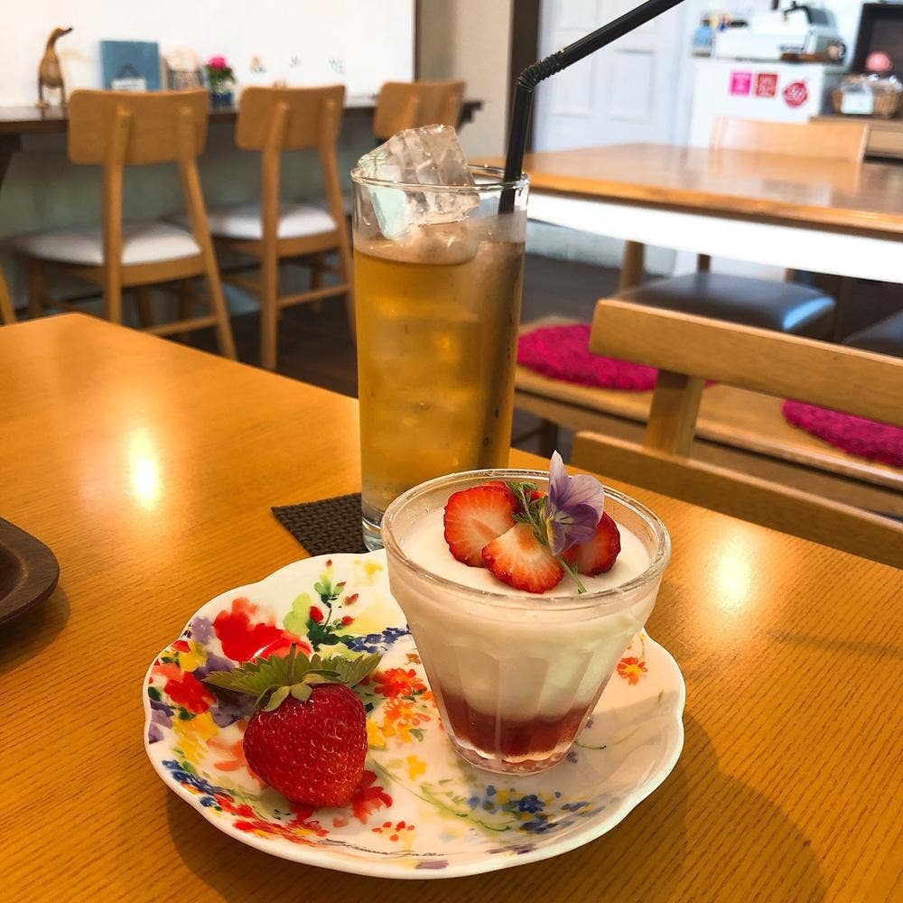 ガーデンカフェ かものはし