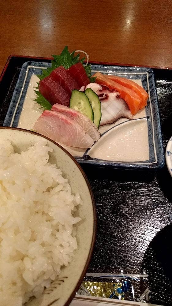 三平酒寮 別館