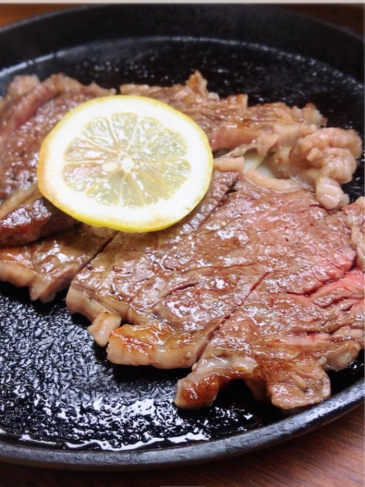 炭火焼肉 花ひちりん