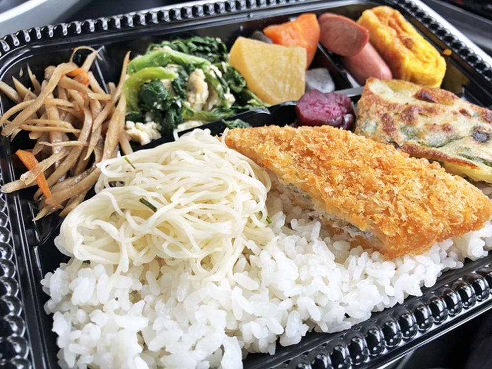 バイキング弁当菜菜