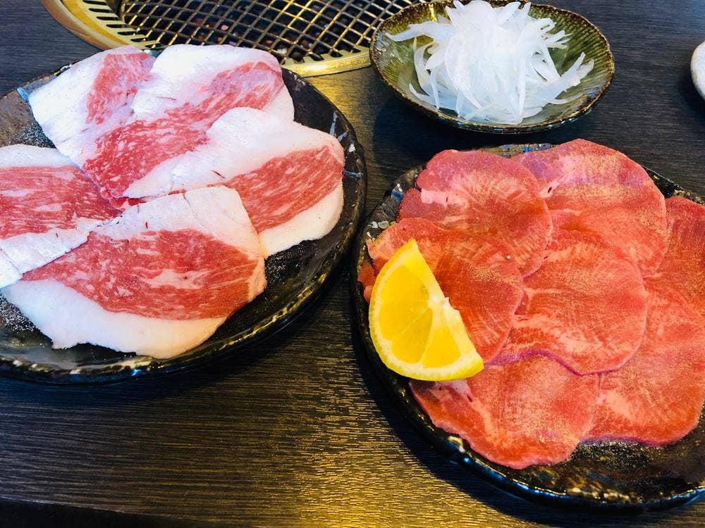 春紅園