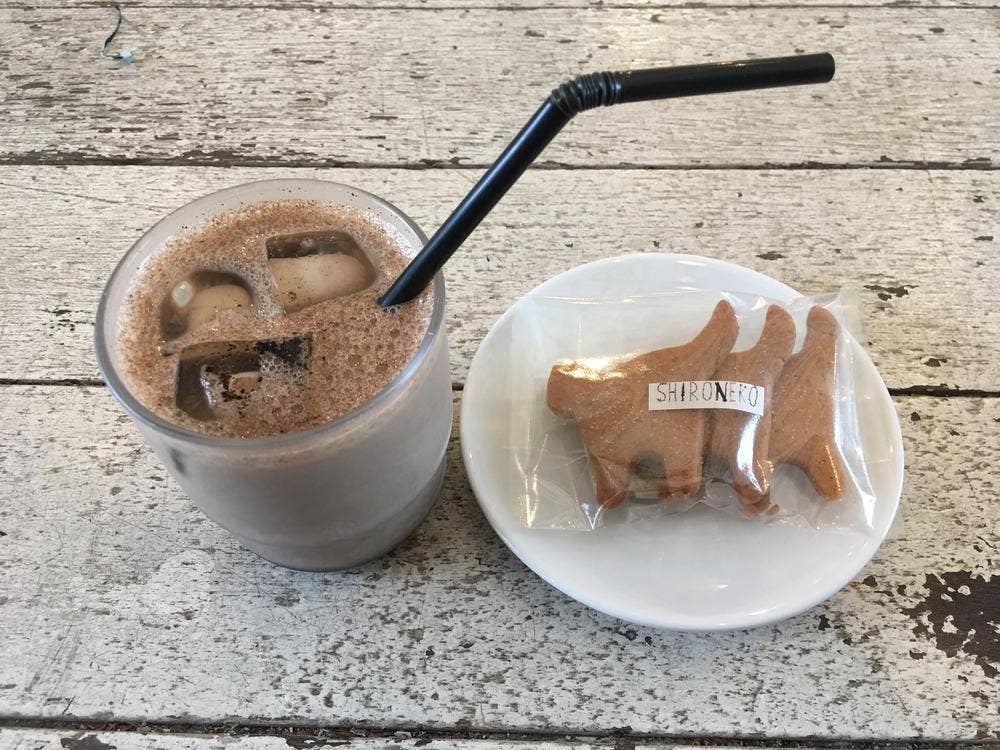 デリ&カフェ しろねこ