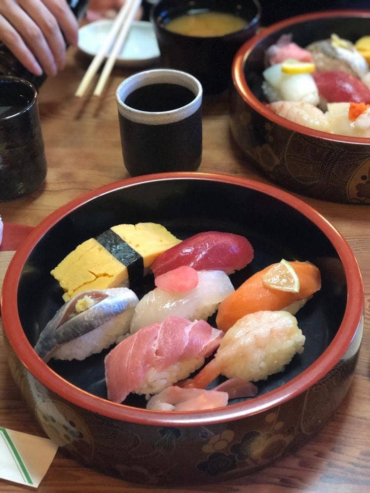 成寿司