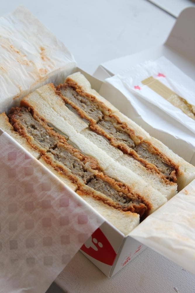 ブルースカイ 15番ゲートスナック