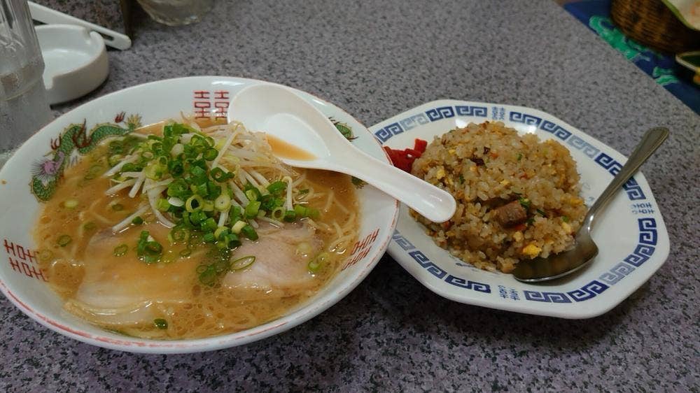 ラーメンひがしや