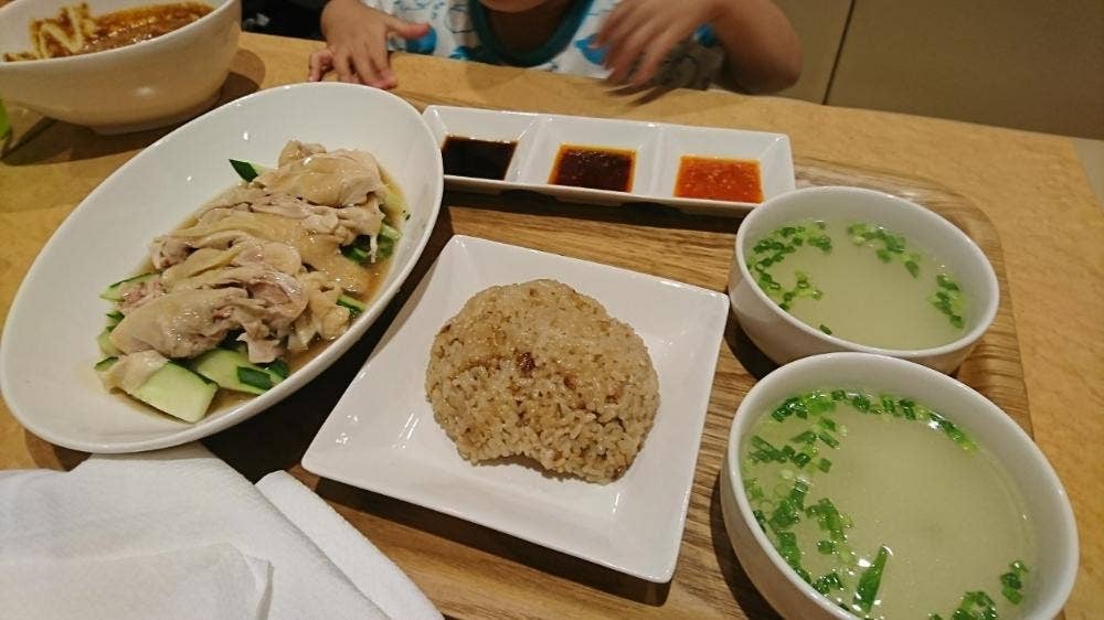 RESTAURANT MYHKK