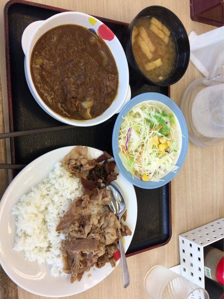松屋 南津守店