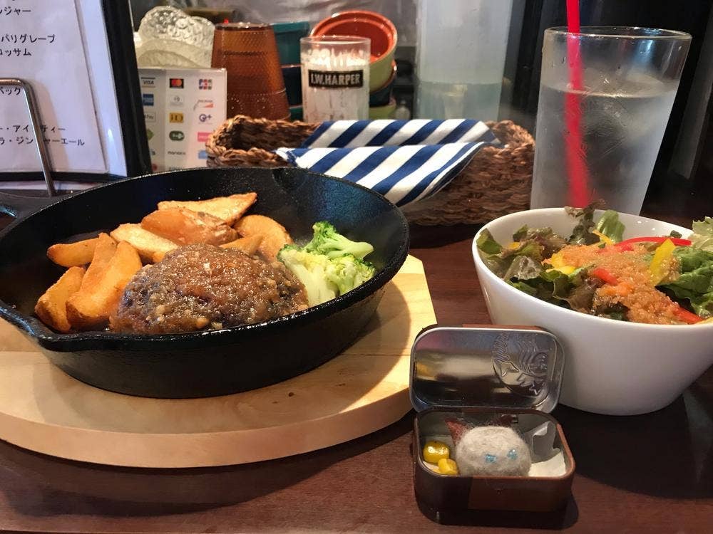 Cafe Bar LOCOS AINA 与野店