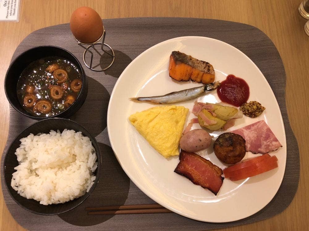 カフェレストラン セリーナ