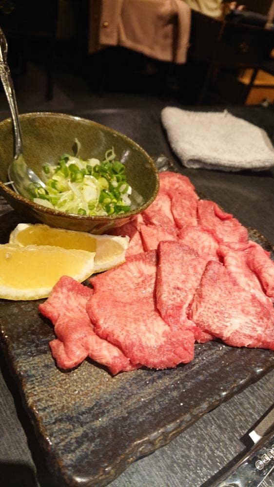 肉処 天穂