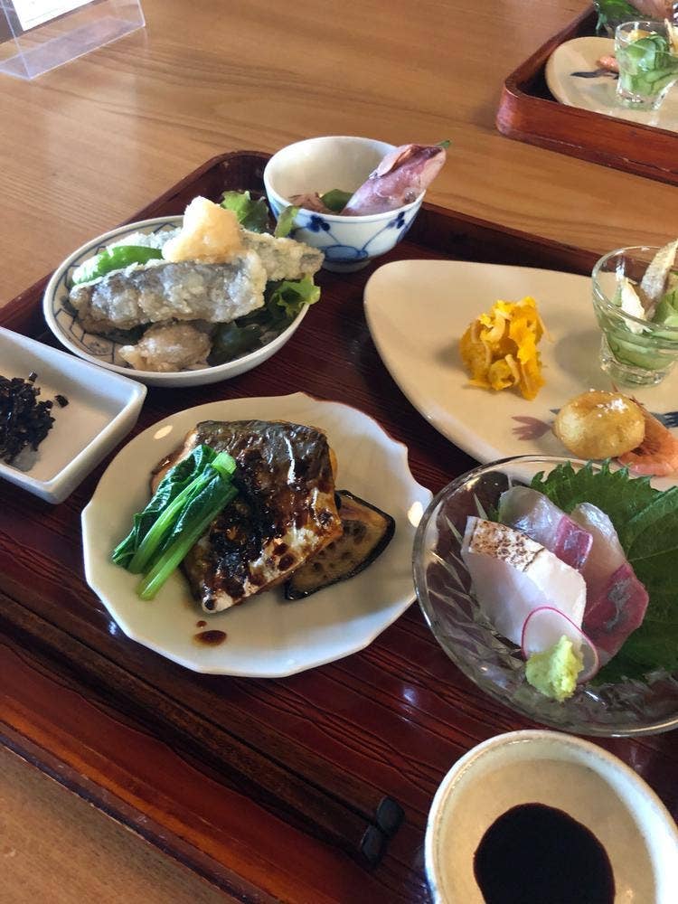 創作郷土料理 暦