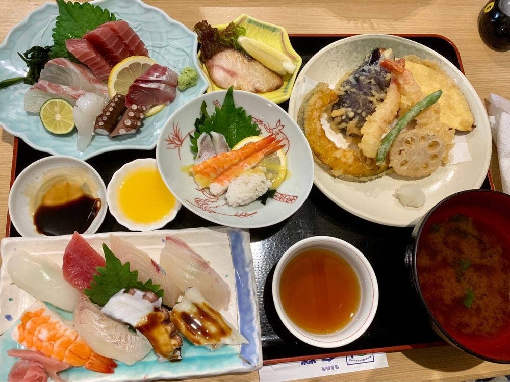 活魚料理 魚榮