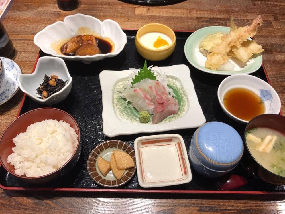 浜ん小浦光の森店