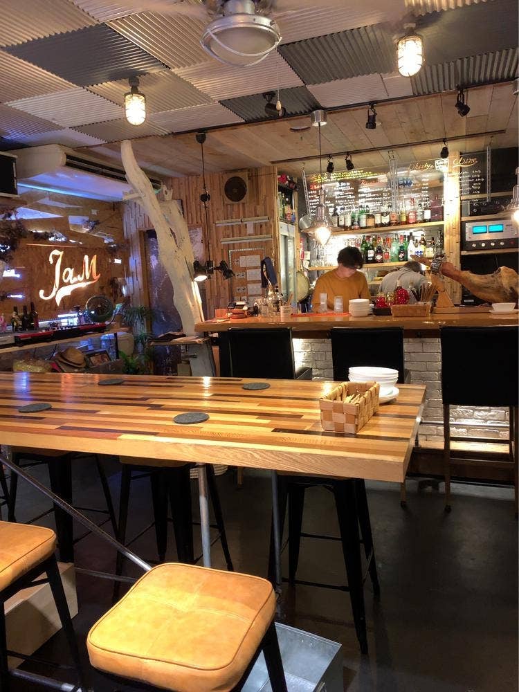 Cafe bar JaM