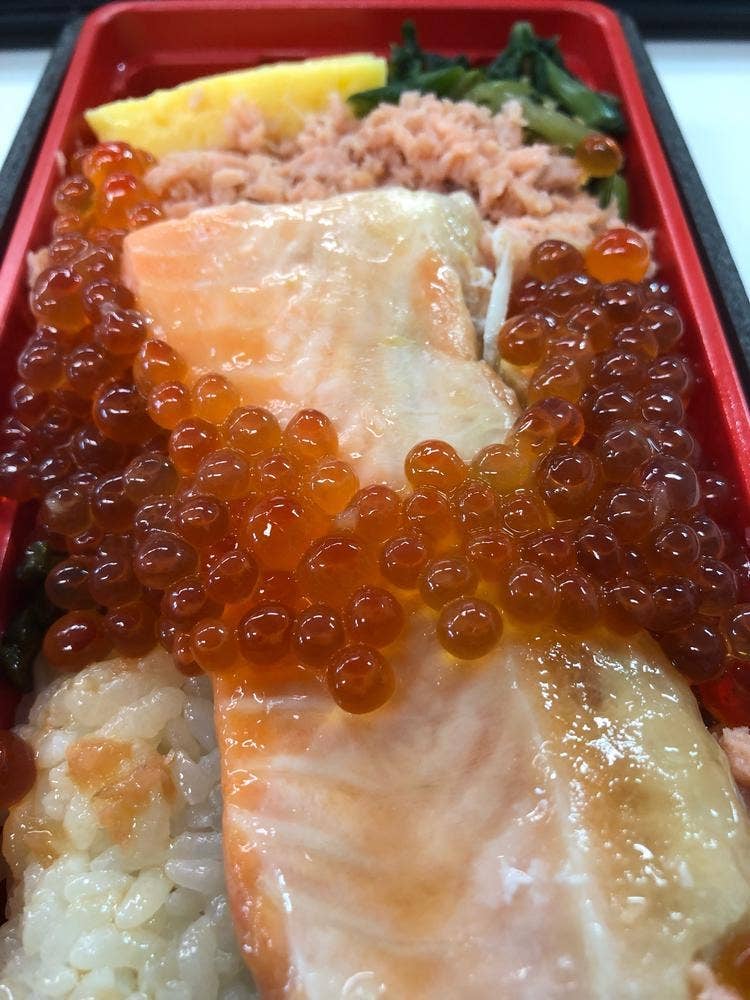 吉田屋 八戸小唄寿司