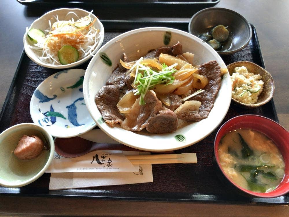 八菜家