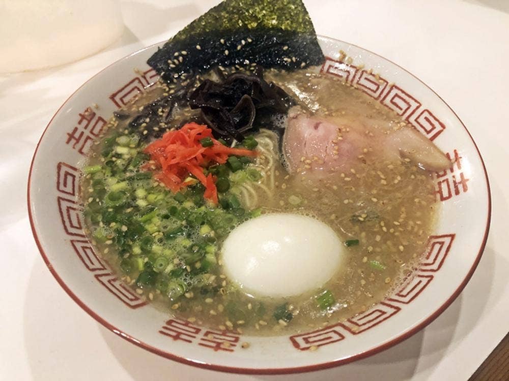 とんこつラーメン らぶさん
