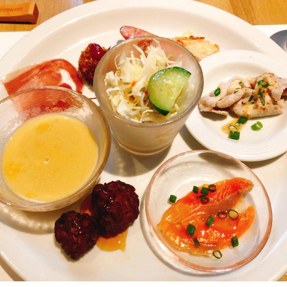 レストラン エピ ルルサス店