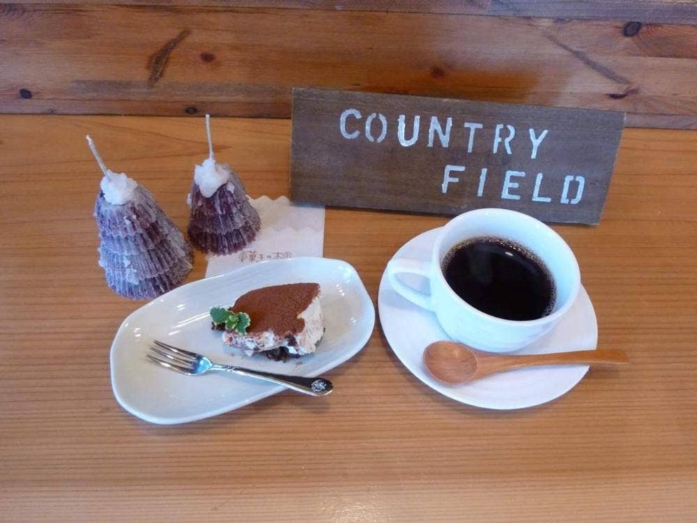 COUNTRY FIELD まきカフェ