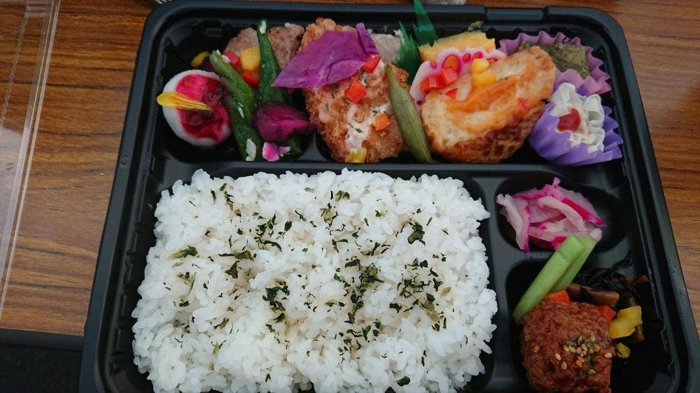 仕出し・お祝い・法要弁当 わさび
