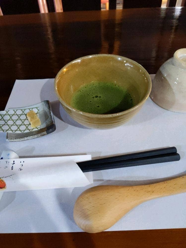 お食事とお弁当のお店 百笑屋