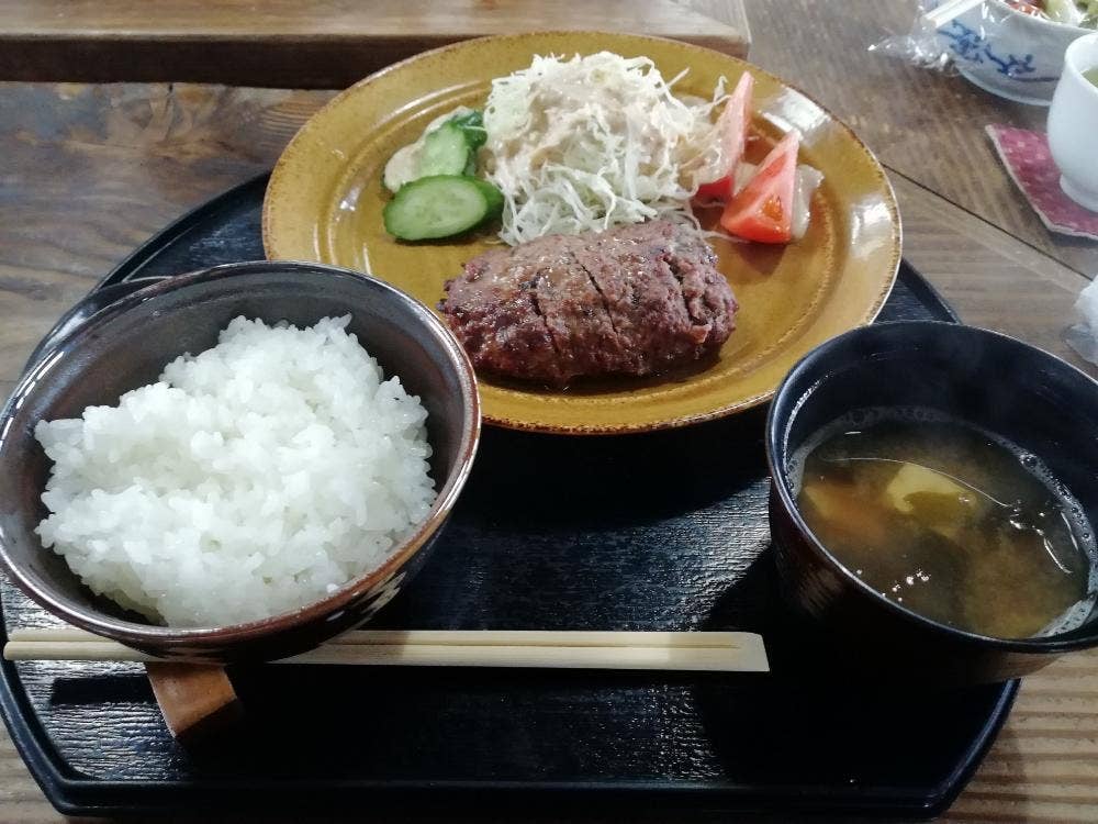 白壁館