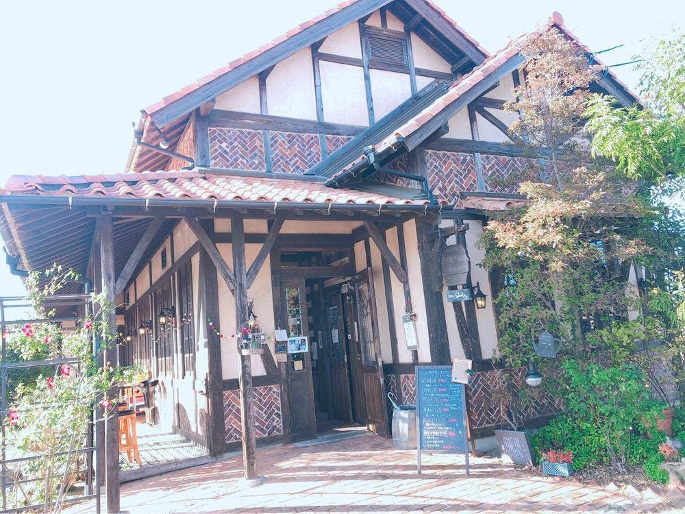 カフェサルーテ