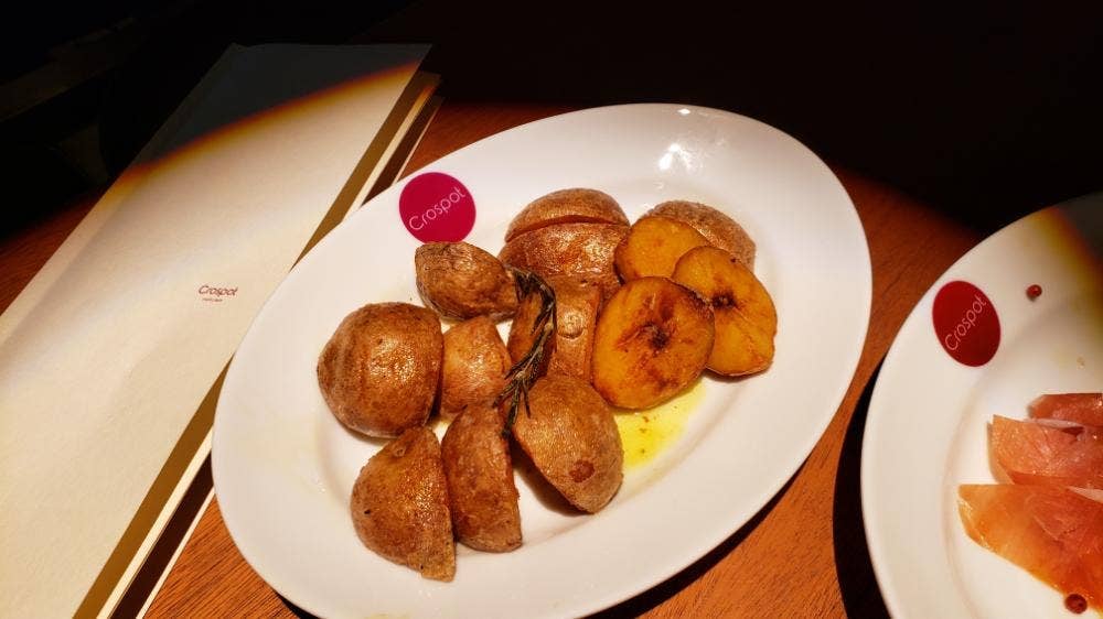 カフェ&バー Crospot