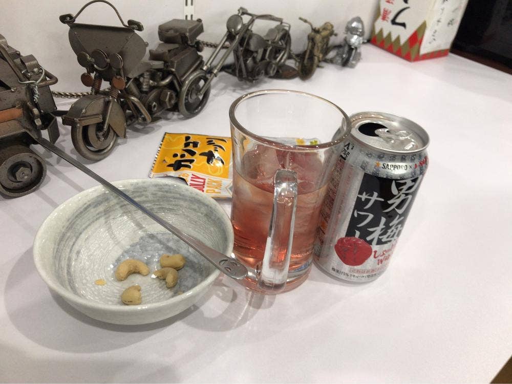 柳下酒店