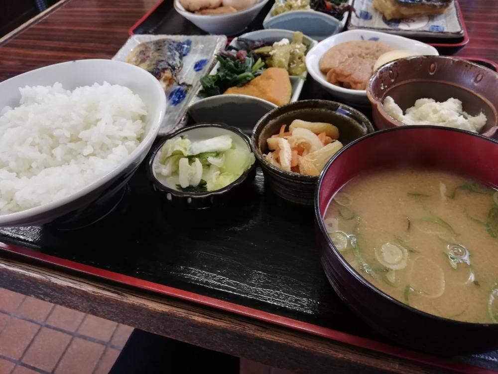 天瀬食堂