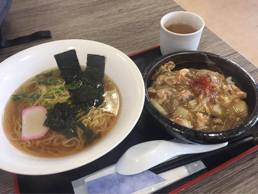 さしみ屋
