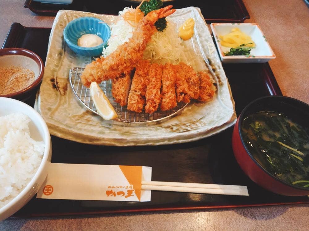 かつ王 川島店
