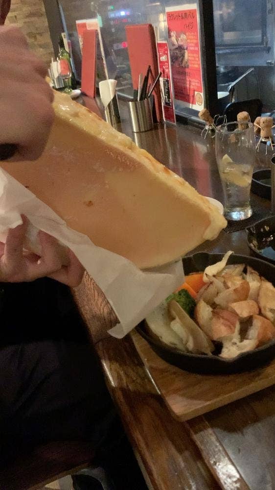 ラクレット＆肉バルハイジ