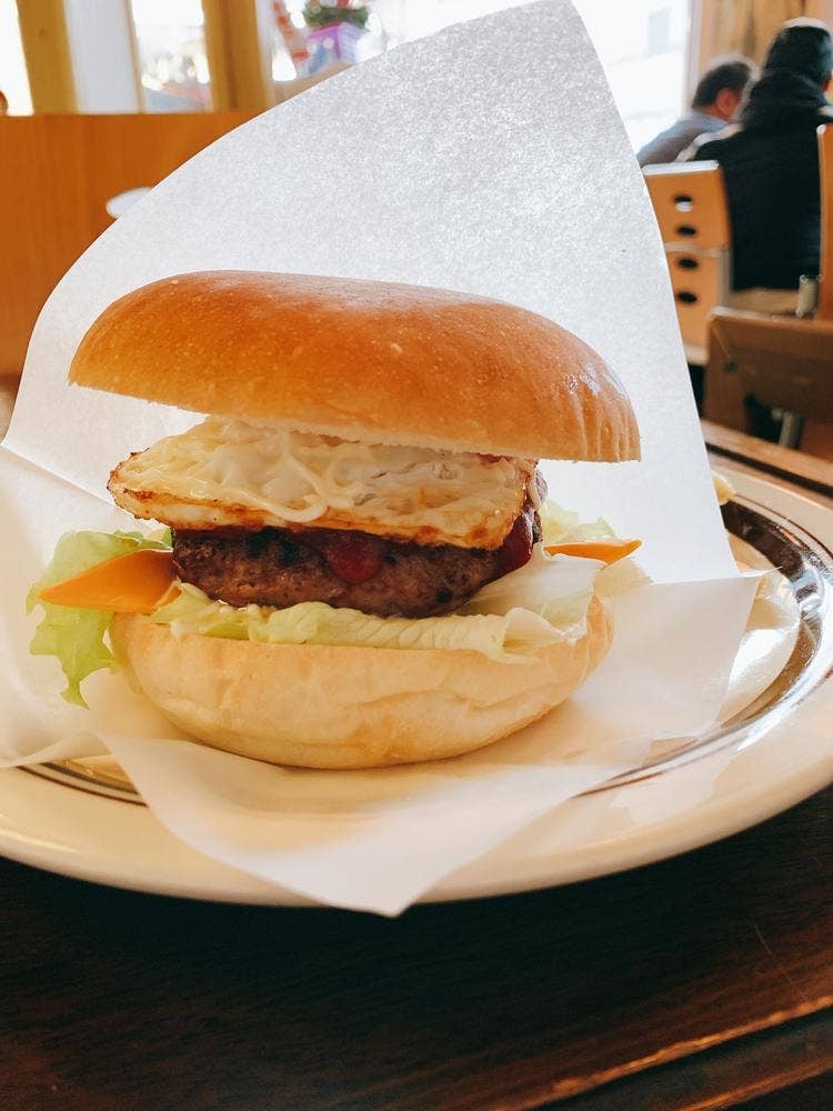 MR.BURGER