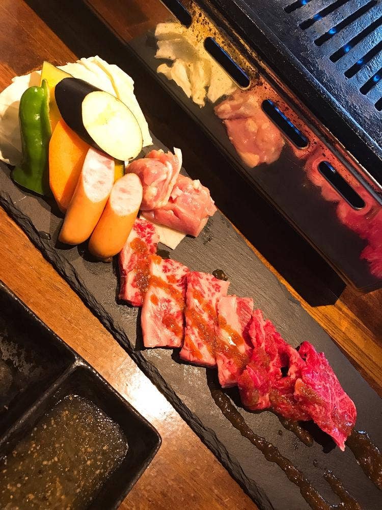 肉バル Ohniku