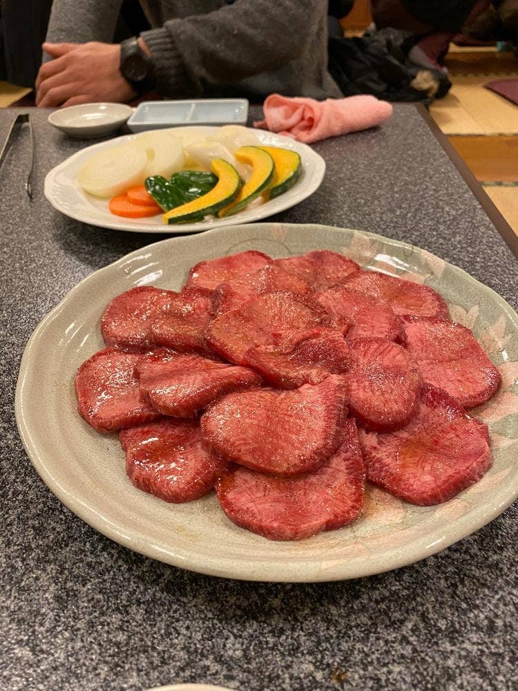 南月