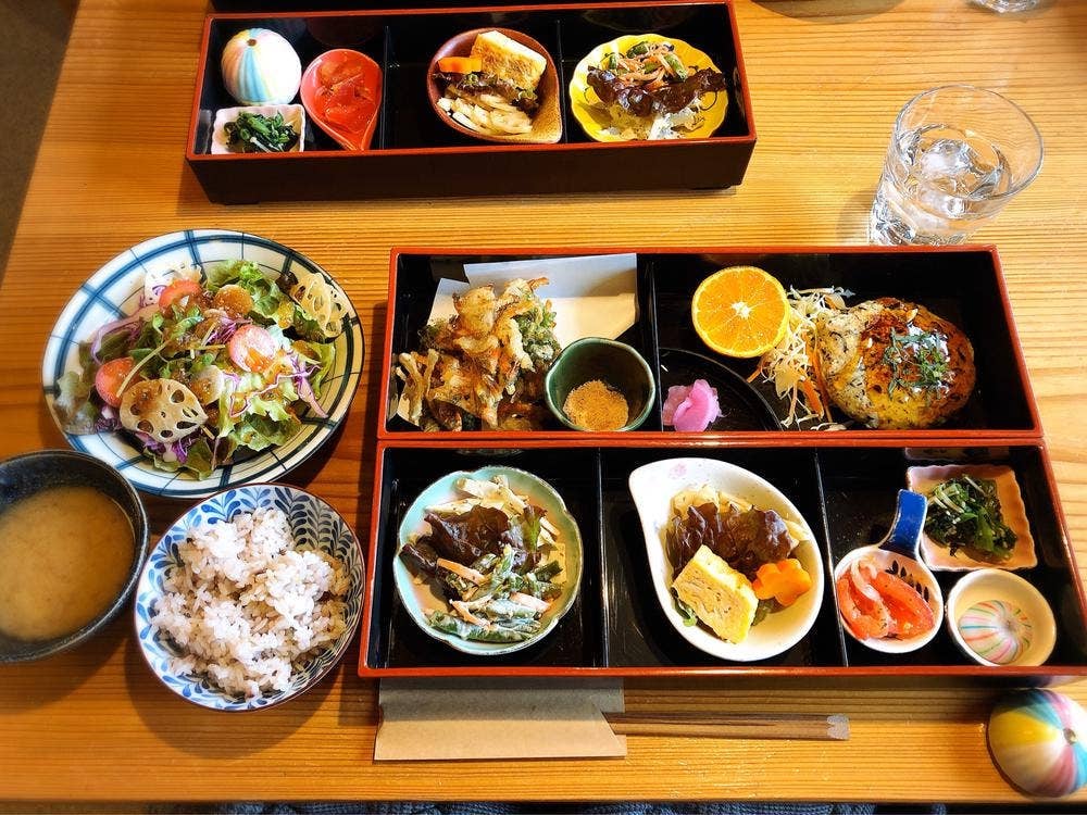 Cafe&kitchen 和花