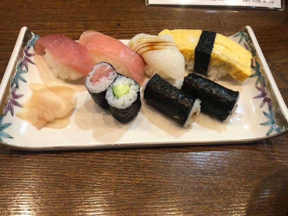 末広鮨