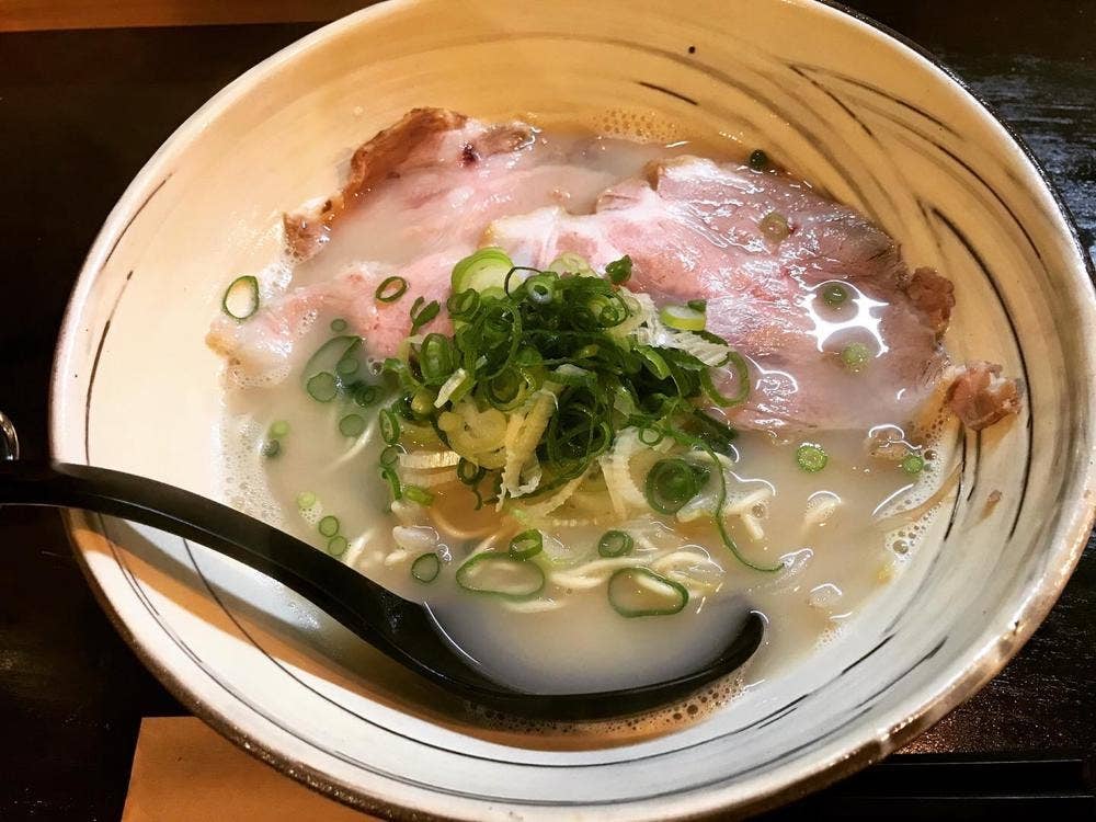 NOODLE & BAR S
